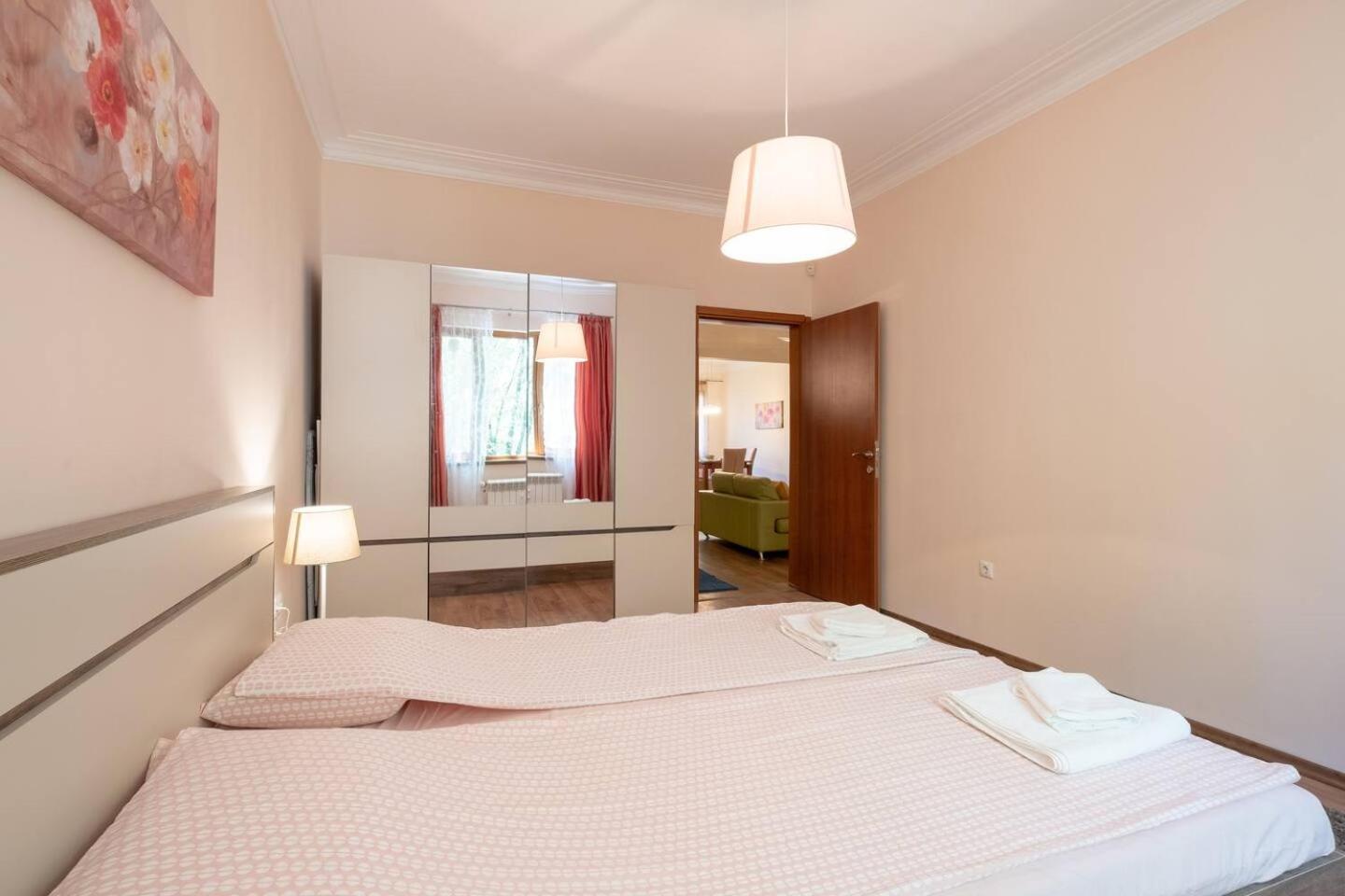 Top Pick! Central Spacious 2 Bedroom Apartment Sófia Exterior foto